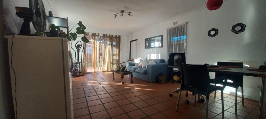 To Let 3 Bedroom Property for Rent in Wetton Western Cape